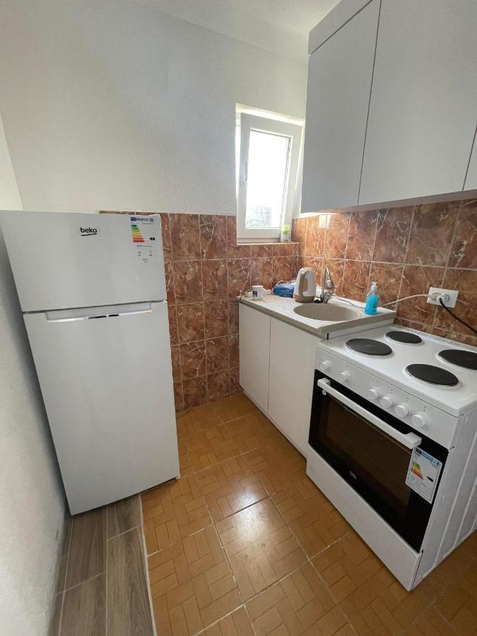 Rock Hostel Пристина Екстериор снимка