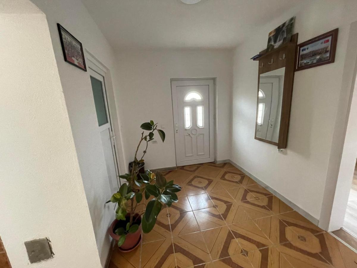 Rock Hostel Пристина Екстериор снимка